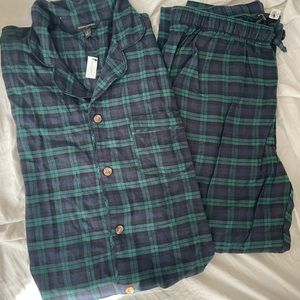 NWT Men’s Banana Republic Flannel Pajamas Sz L